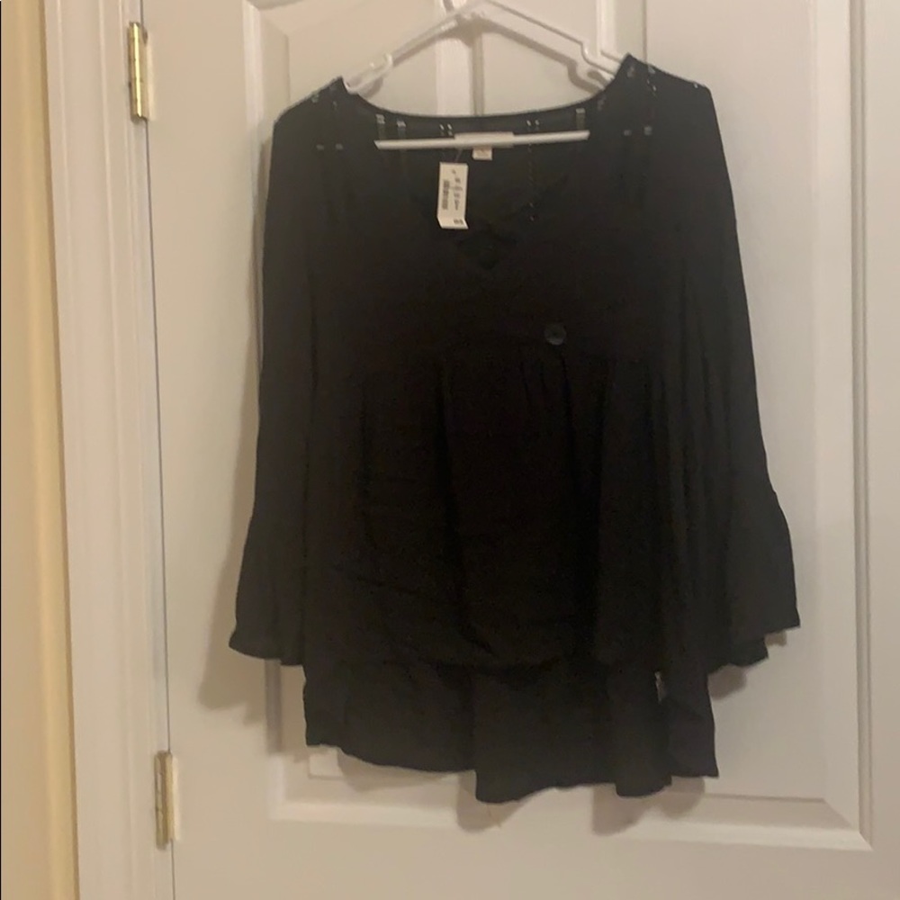 NWT Aeropostale medium black shirt